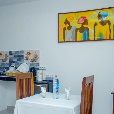 La Fourmi Hotel Nosy Be Exterior photo